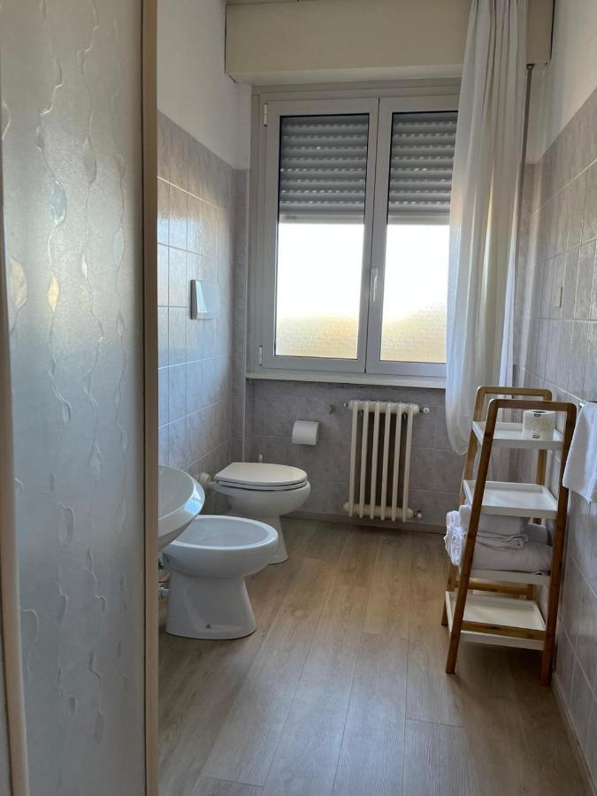 Albergo Aquila Lazise Buitenkant foto