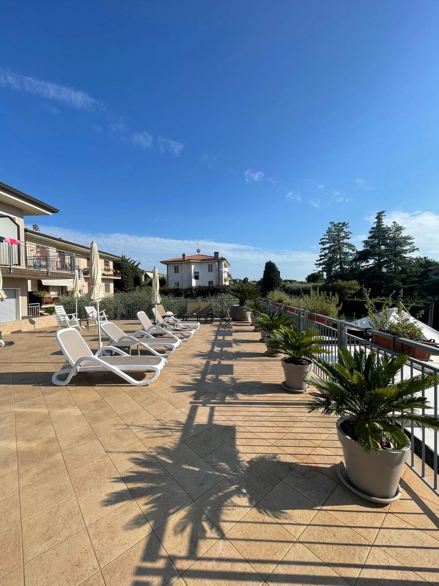 Albergo Aquila Lazise Buitenkant foto